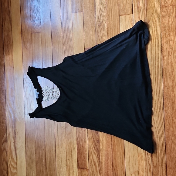 Cross Back Tank - Picture 2 of 3